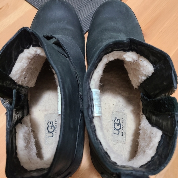 Ugg boots - Picture 5 of 5